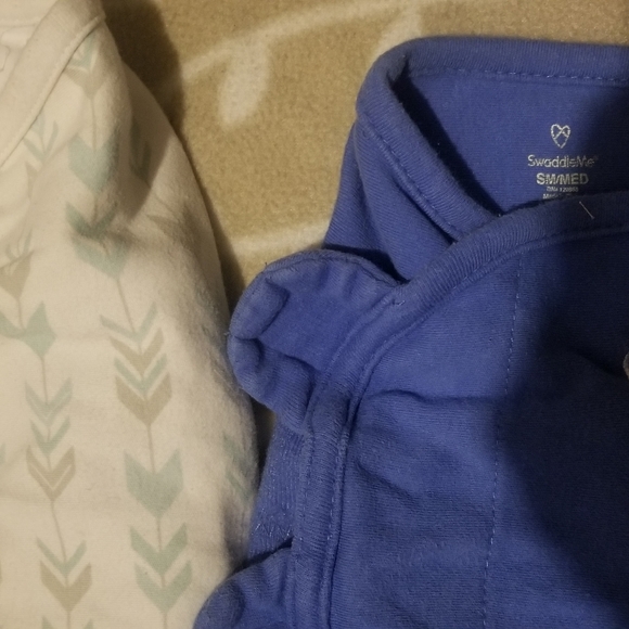 6 Sm-Med Swaddle Me's (Major Deal) - Picture 3 of 6